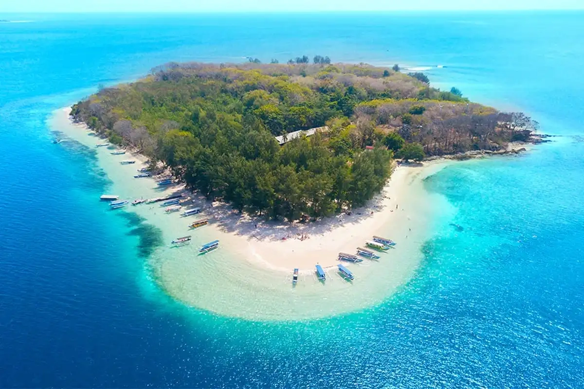 Beautiful coastline of Lombok Kuta
